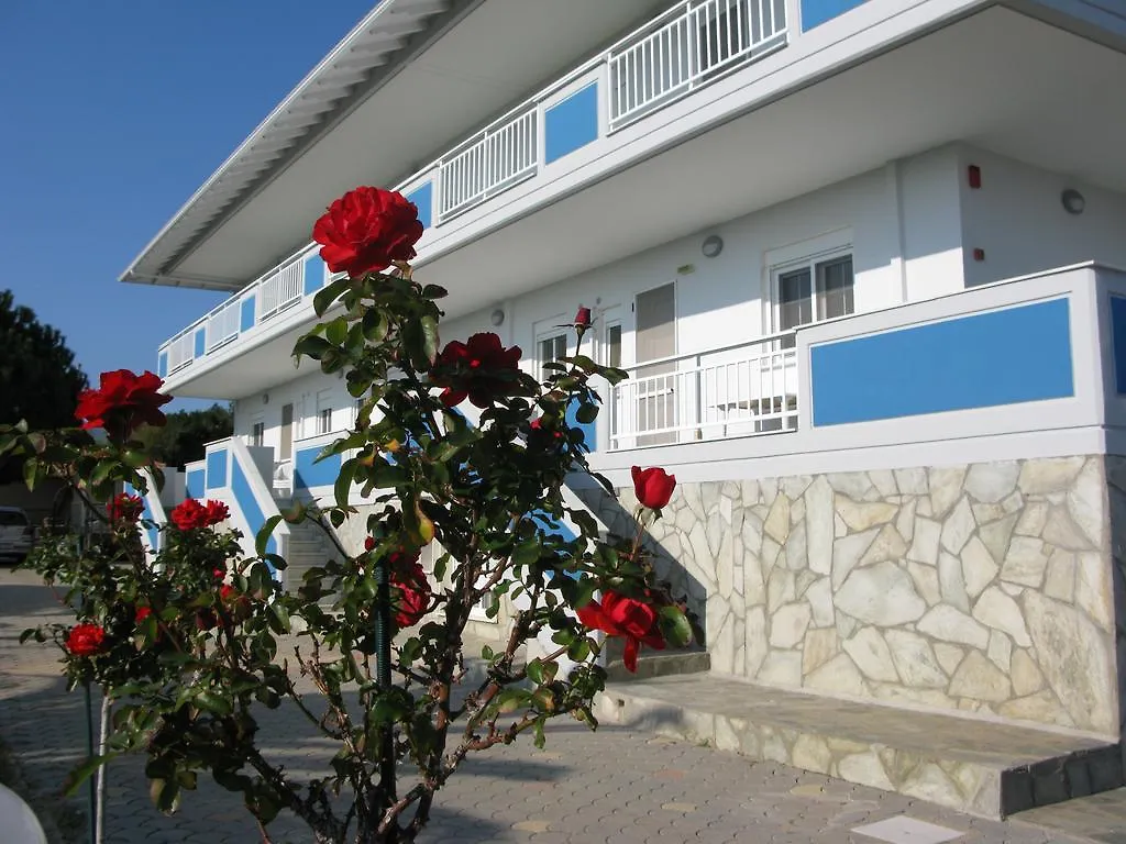 Seaview Aparthotel Nea Poteidaia Greece